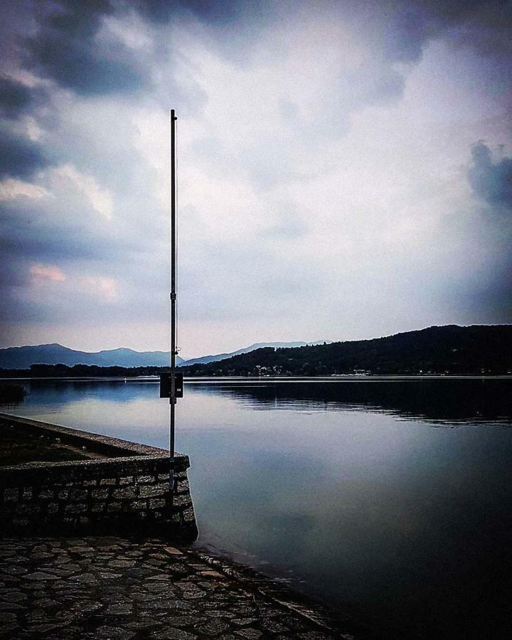 Ritratto Sul Lago Dormelletto Kültér fotó